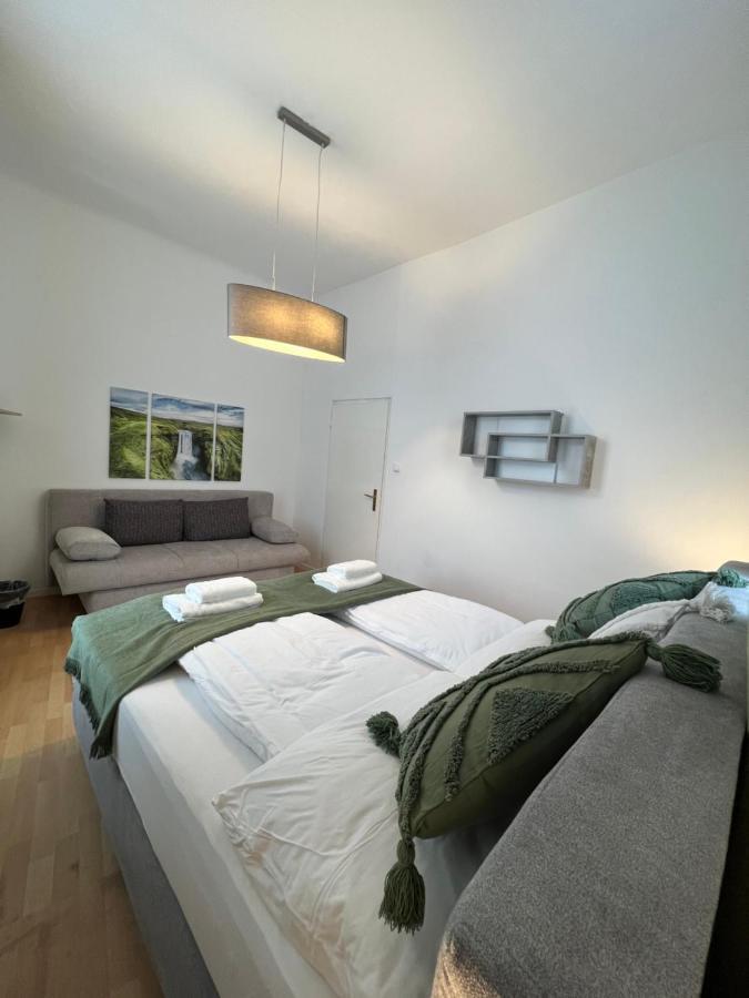 Spacious & Deluxe Big Apartment Near Prater Βιέννη Εξωτερικό φωτογραφία