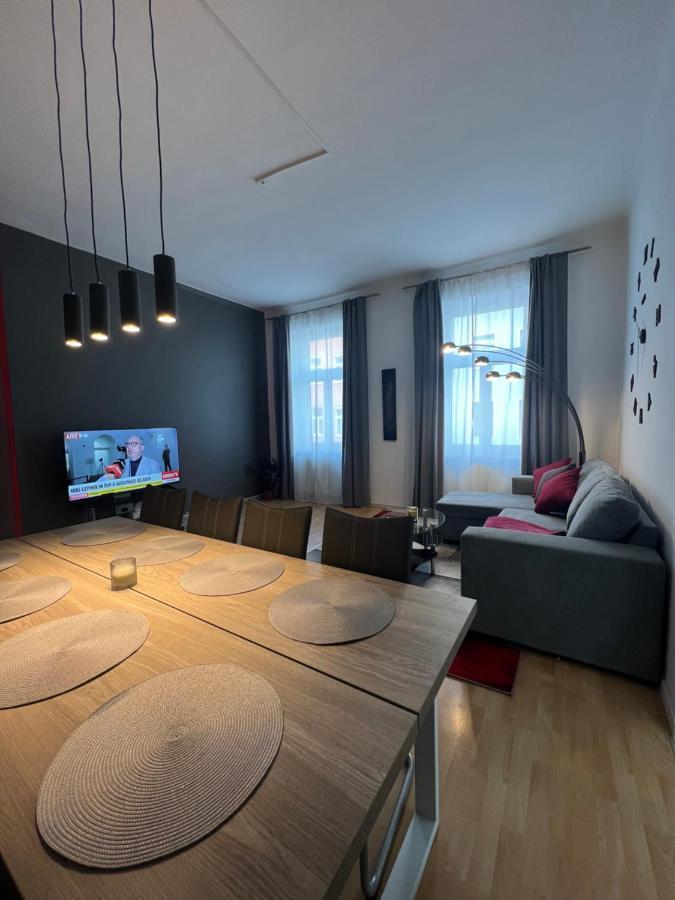 Spacious & Deluxe Big Apartment Near Prater Βιέννη Εξωτερικό φωτογραφία