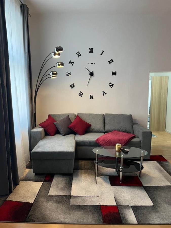 Spacious & Deluxe Big Apartment Near Prater Βιέννη Εξωτερικό φωτογραφία