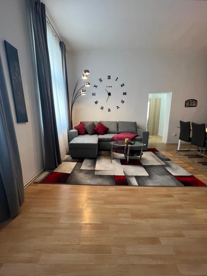 Spacious & Deluxe Big Apartment Near Prater Βιέννη Εξωτερικό φωτογραφία