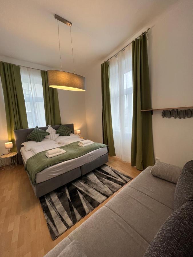 Spacious & Deluxe Big Apartment Near Prater Βιέννη Εξωτερικό φωτογραφία