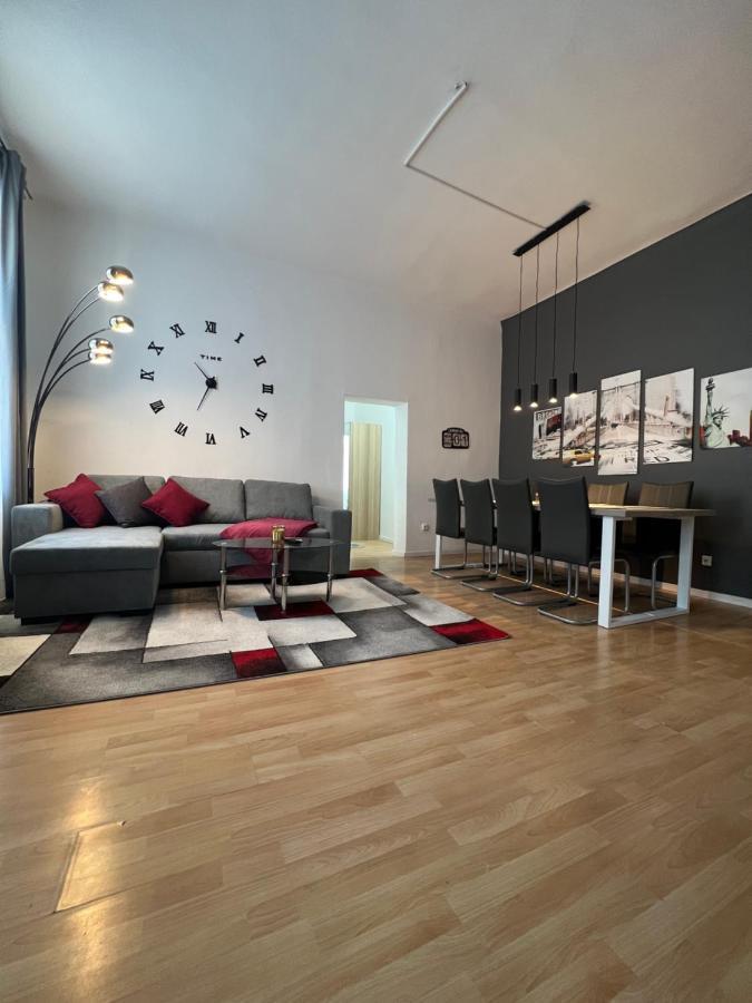 Spacious & Deluxe Big Apartment Near Prater Βιέννη Εξωτερικό φωτογραφία