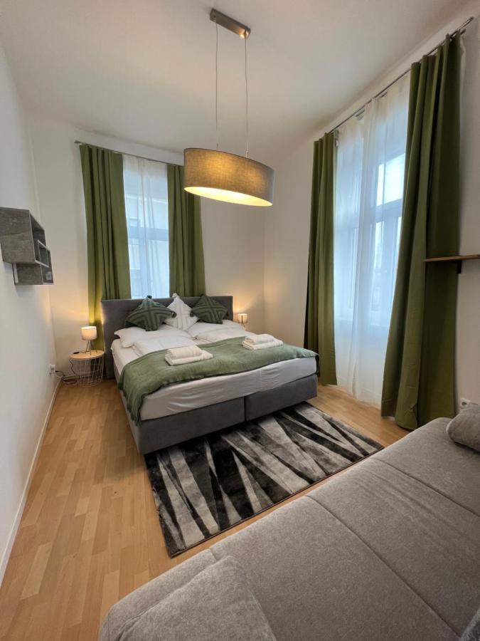 Spacious & Deluxe Big Apartment Near Prater Βιέννη Εξωτερικό φωτογραφία